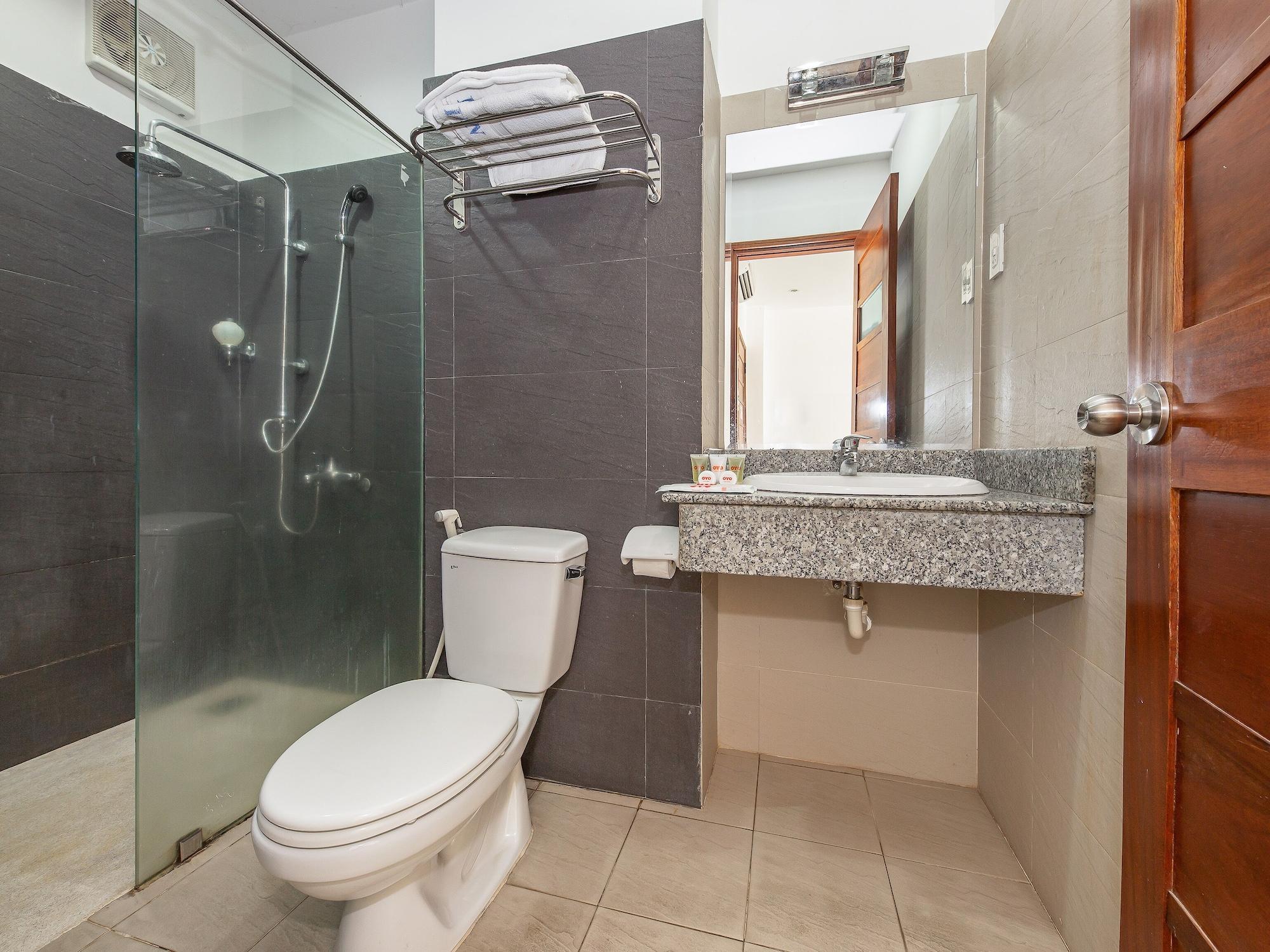White Lion Hotel נה טראנג מראה חיצוני תמונה