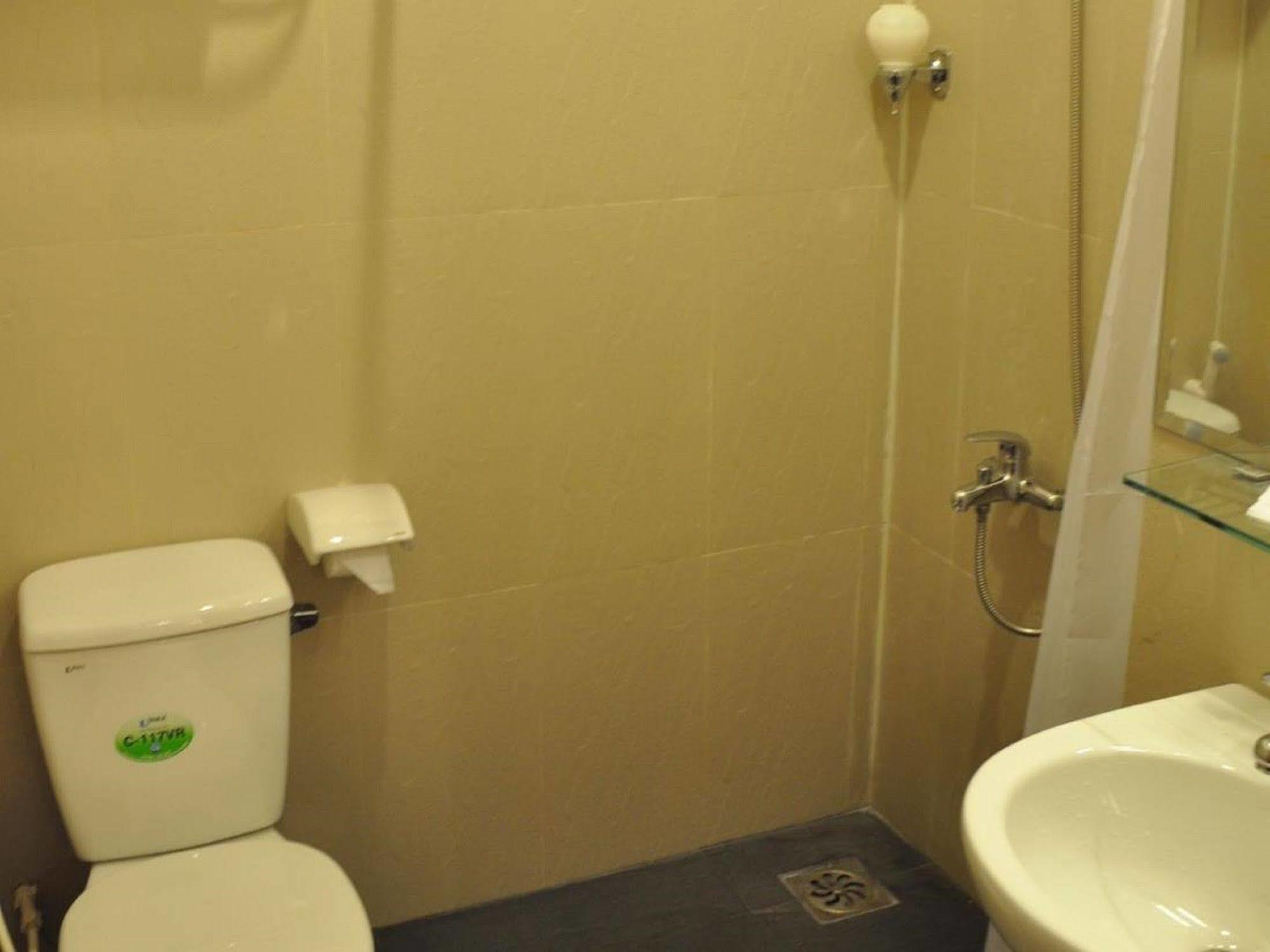 White Lion Hotel נה טראנג מראה חיצוני תמונה