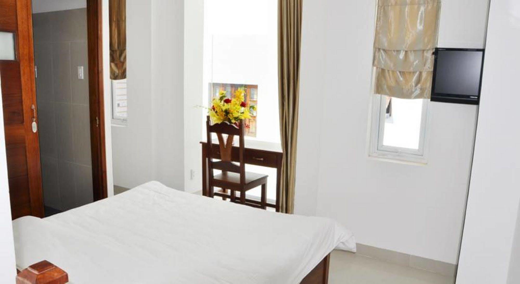 White Lion Hotel נה טראנג מראה חיצוני תמונה