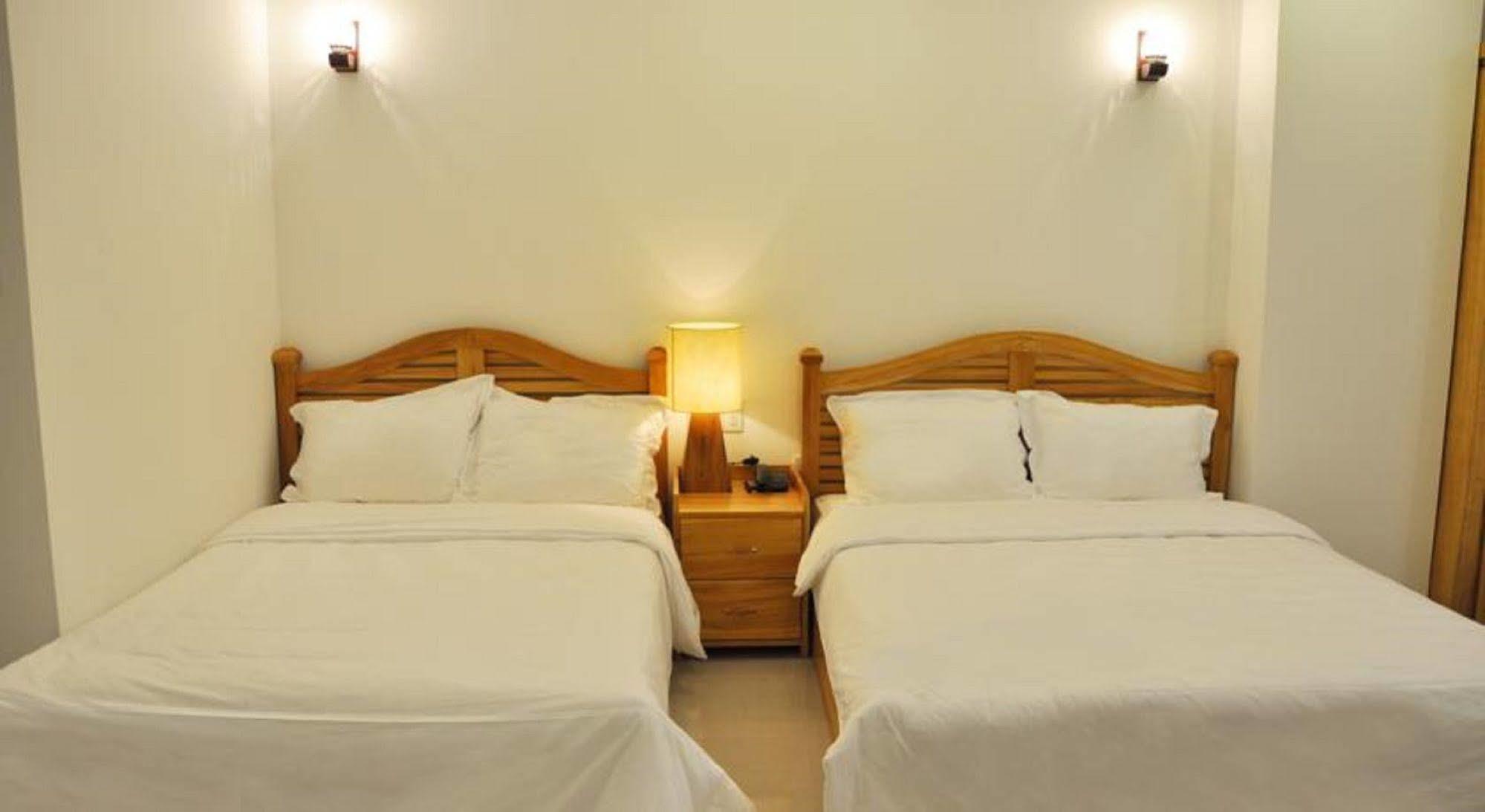 White Lion Hotel נה טראנג מראה חיצוני תמונה