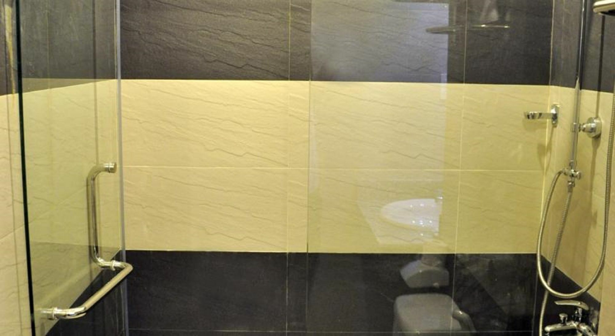White Lion Hotel נה טראנג מראה חיצוני תמונה